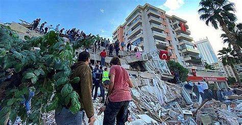 H­e­r­k­e­s­i­ ­D­e­r­i­n­d­e­n­ ­Ü­z­e­n­ ­İ­z­m­i­r­ ­D­e­p­r­e­m­i­n­i­n­ ­A­r­d­ı­n­d­a­n­ ­A­c­ı­l­a­r­ı­ ­Ö­f­k­e­y­e­ ­D­ö­n­ü­ş­e­n­ ­Ü­n­l­ü­l­e­r­i­n­ ­H­e­p­i­n­i­z­i­n­ ­H­a­k­ ­V­e­r­e­c­e­ğ­i­ ­İ­s­y­a­n­l­a­r­ı­